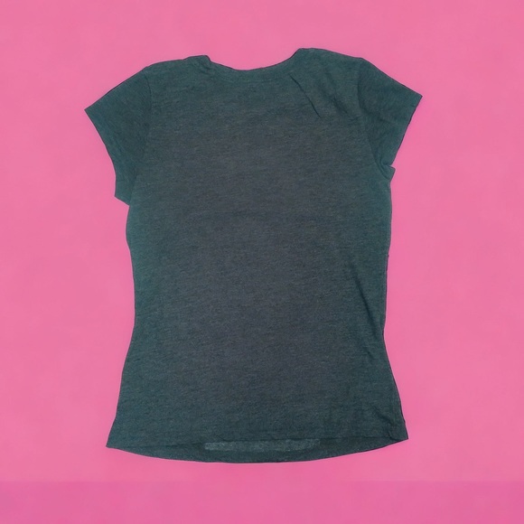 Hello Kitty Polka Dot Bow Tshirt | Y2K Sanrio - Picture 2 of 4